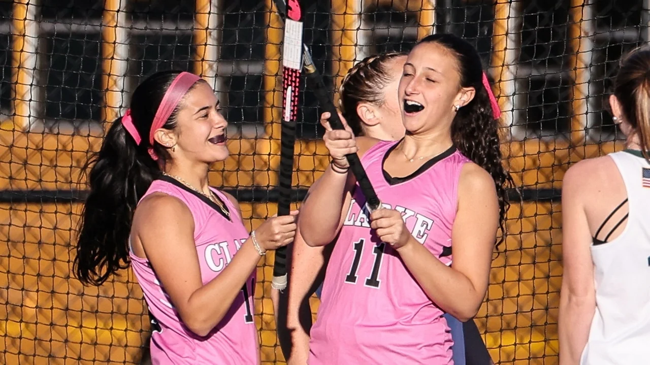 Clarke field hockey's Ayla Abate and Mia Lucas both score twice in win over Seaford
