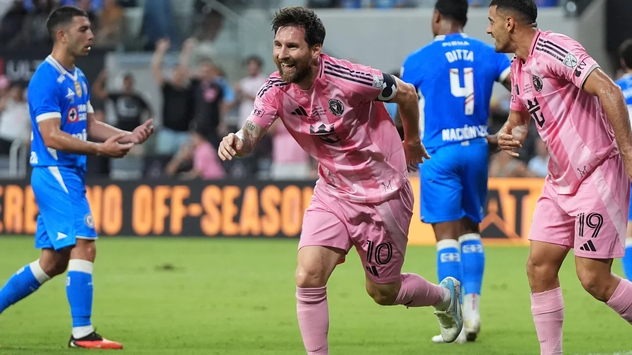 Messi scores 100th Inter Miami goal as Miami beats Cruz Azul 2-0