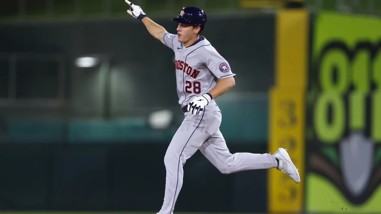 Spence hits first 3 homers of career, helps Astros survive Athletics 7-5 to keep playoff hopes alive