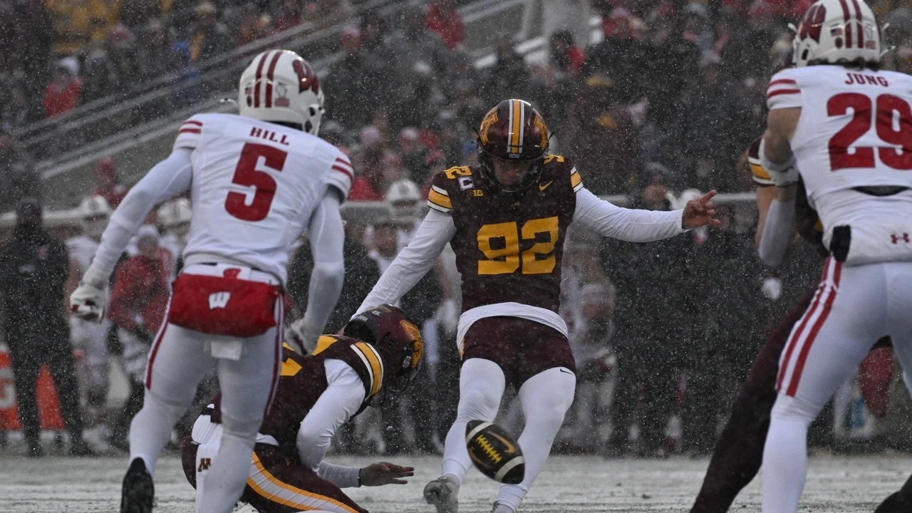 Minnesota's kicking competition muddied by NCAA eligibility court ruling
