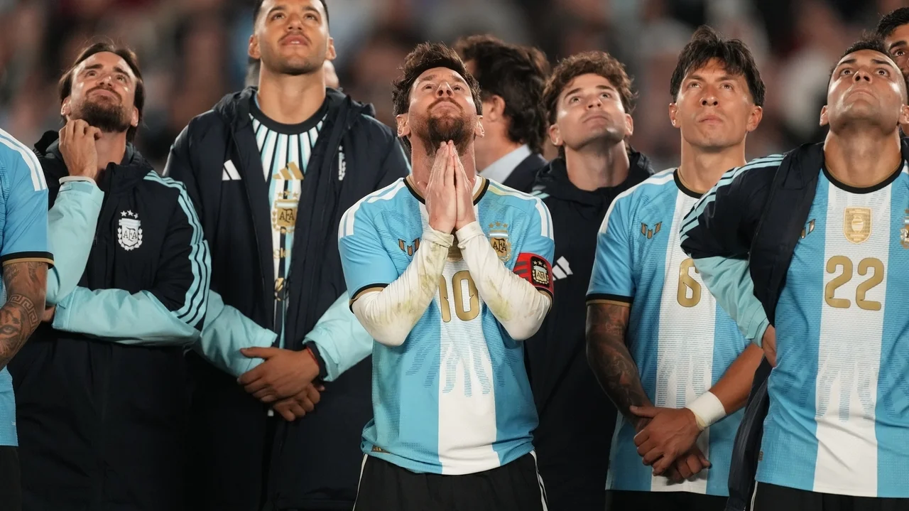Messi caps Argentina farewell with a penalty and 2 assists in a 3-0 win over Benin