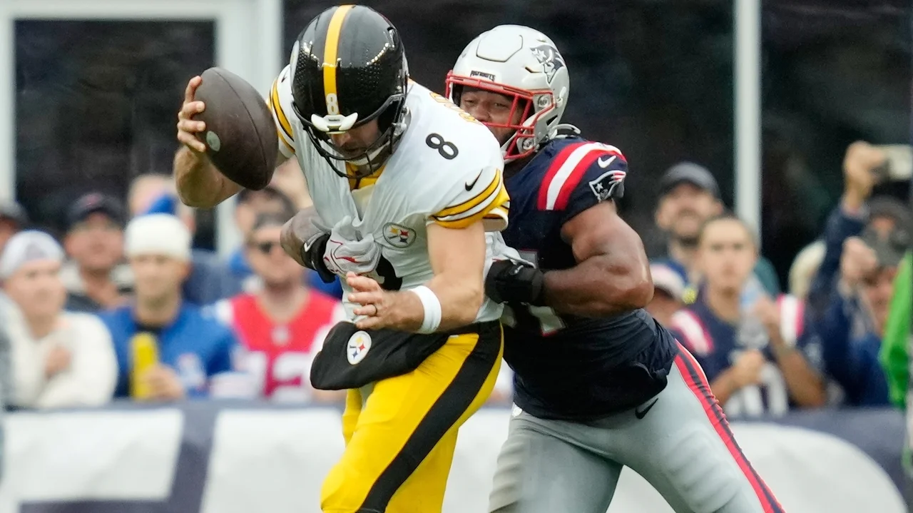 Aaron Rodgers blames himself after Steelers' offense struggles again in loss to Patriots