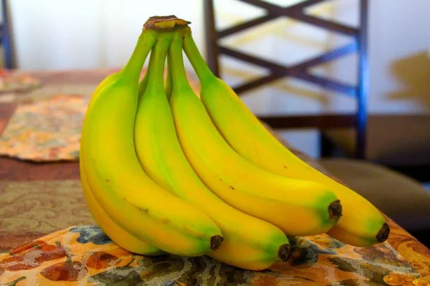 Bananas stay fresh two weeks longer without becoming bruised if wrapped with 1 everyday household ob