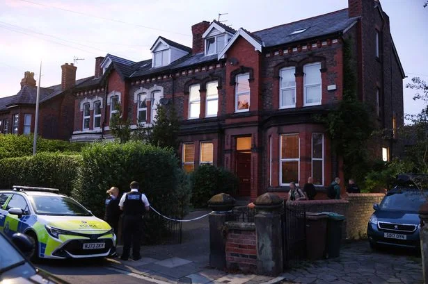 Police say there's 'no wider risk to the public' after Oxton house searched following man's death